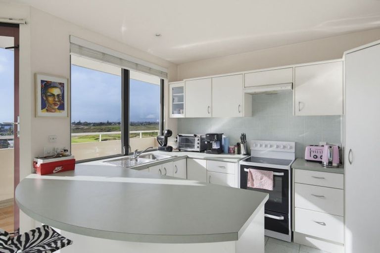 Photo of property in The Links, 20/378-382 Kapiti Road, Paraparaumu Beach, Paraparaumu, 5032