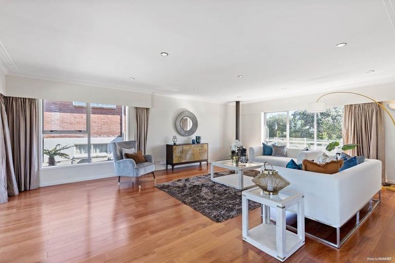 Photo of property in 34 Clovelly Road, Bucklands Beach, Auckland, 2012