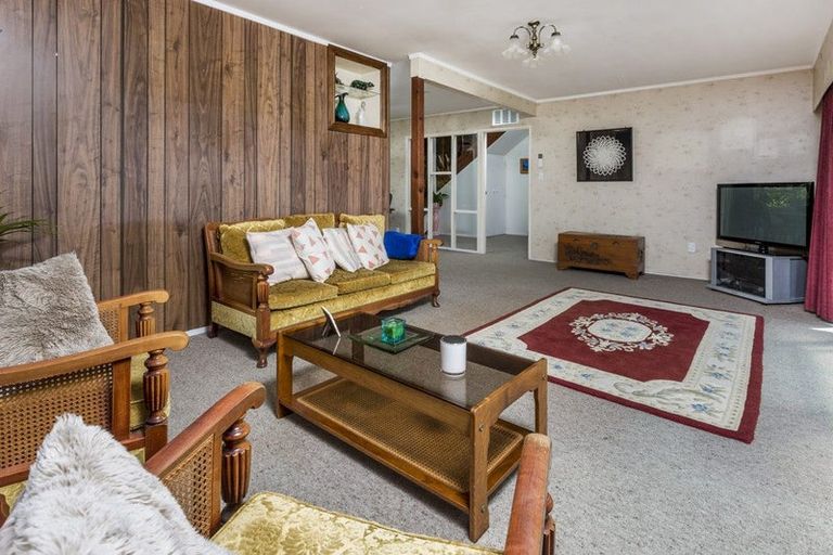 Photo of property in 103 Becroft Drive, Forrest Hill, Auckland, 0620