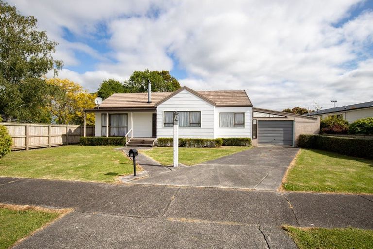 Photo of property in 29 Mahana Road, Ngatea, 3503