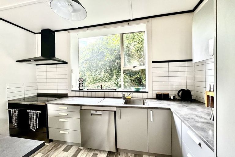 Photo of property in 14 Wansbeck Street, South Hill, Oamaru, 9400