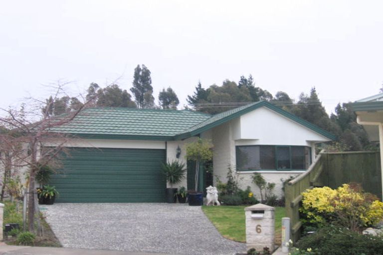 Photo of property in 6 Dules Walk, Taradale, Napier, 4112