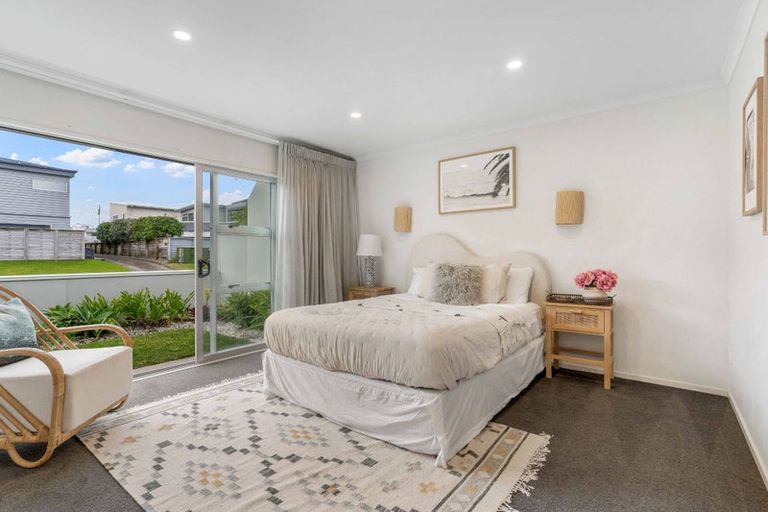 Photo of property in 319 Beverley Terrace, Whangamata, 3620