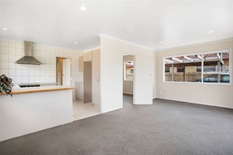 Photo of property in 92c Metcalfe Road, Ranui, Auckland, 0612