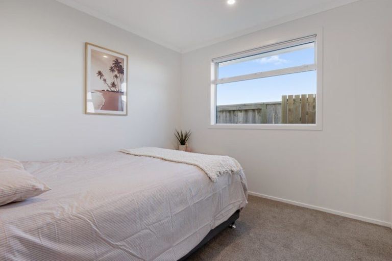 Photo of property in 4 Kuakua Close, Papamoa Beach, Papamoa, 3118