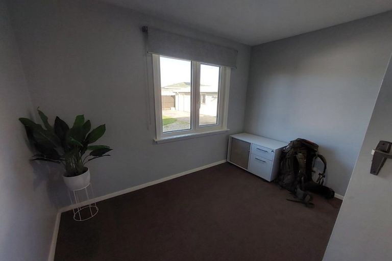 Photo of property in 27 Beatrice Place, Avonhead, Christchurch, 8042