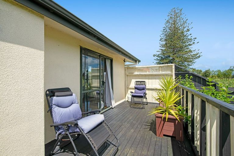 Photo of property in 31f Springs Road, Parakai, 0830