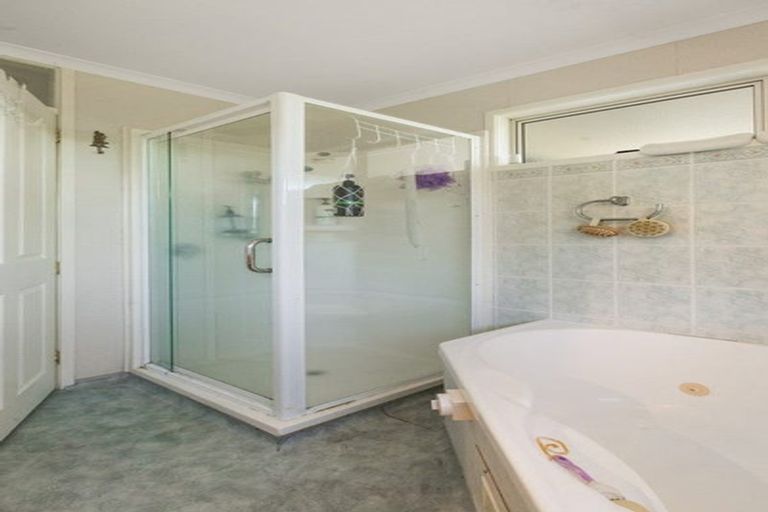 Photo of property in 40 Ongare Point Road, Tahawai, Katikati, 3170