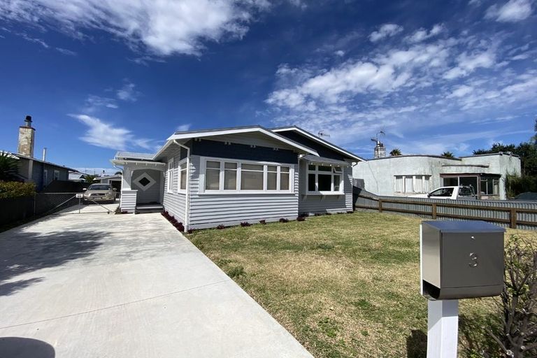 Photo of property in 3 Taradale Road, Marewa, Napier, 4110