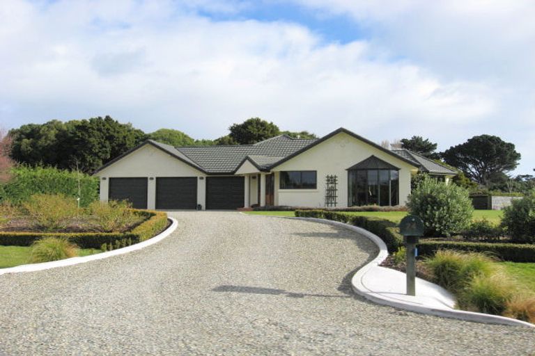 Photo of property in 24 Spence Avenue, Otatara, Invercargill, 9879