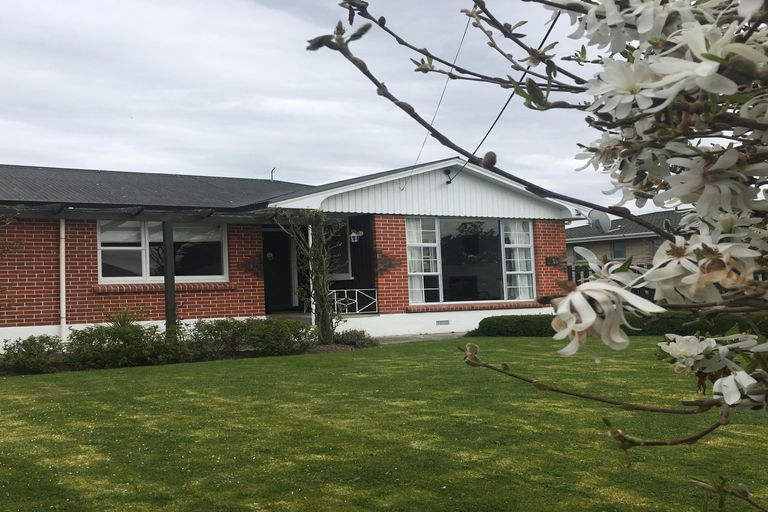 Photo of property in 7 Bond Street, Waimate, 7924