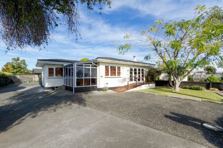 Photo of property in 224 Kennedy Road, Onekawa, Napier, 4110