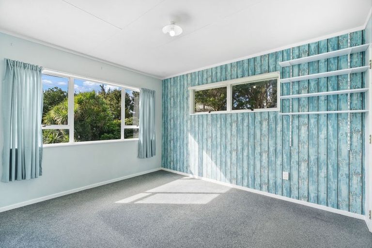 Photo of property in 42 Kohe Street, Parahaki, Whangarei, 0112
