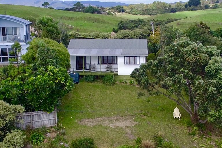 Photo of property in 120 Greenslade Road, Raglan, 3295