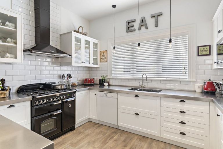 Photo of property in 39 Cole Street, Masterton, 5810