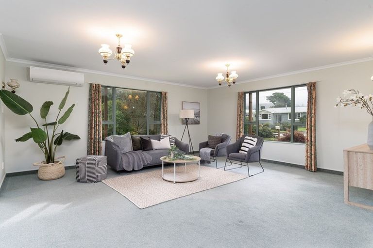 Photo of property in 10 Tait Crescent, Featherston, 5710