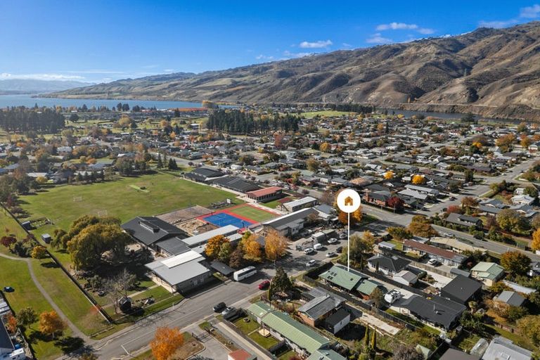 Photo of property in 62a Molyneux Avenue, Cromwell, 9310