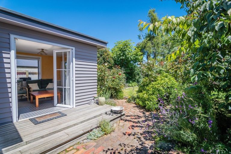 Photo of property in 1a Woodlands Road, Parkside, Timaru, 7910