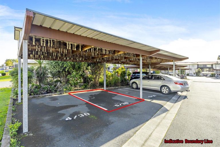 Photo of property in 5/30 Opito Way, East Tamaki, Auckland, 2013