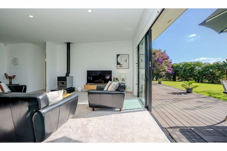 Photo of property in 3 Crackerjack Crescent, Kerikeri, 0293