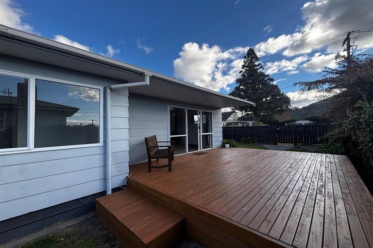 Photo of property in 1 Logan Street, Fairy Spring, Rotorua, 3015
