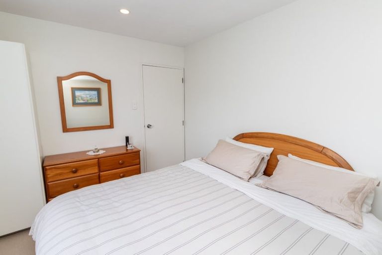 Photo of property in Capital Hill Apartments, 26/54 Hill Street, Thorndon, Wellington, 6011