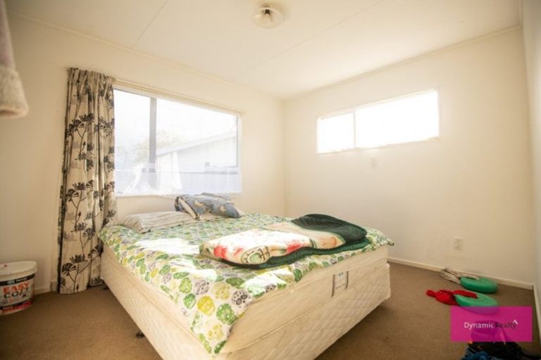 Photo of property in 15 Tiller Close, Kelvin Grove, Palmerston North, 4414