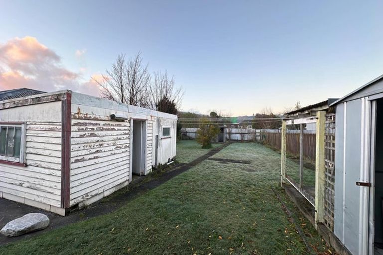 Photo of property in 8 Mcparland Street, Ebdentown, Upper Hutt, 5018