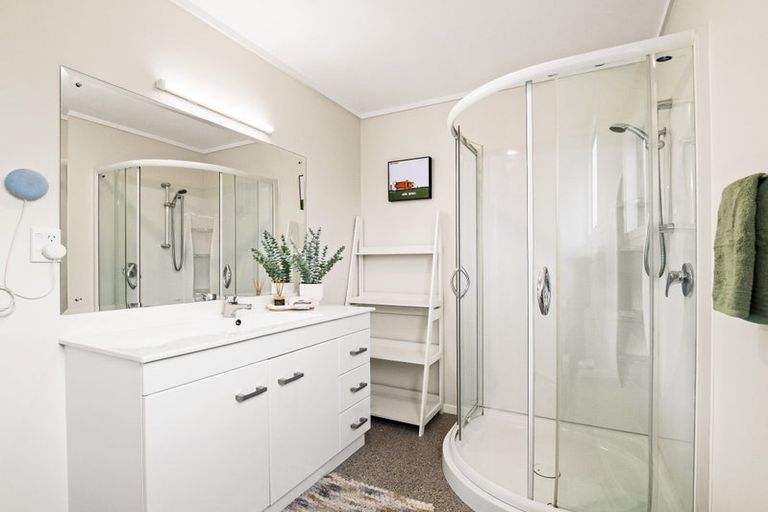 Photo of property in 28 Snowdon Street, Allanton, Mosgiel, 9092