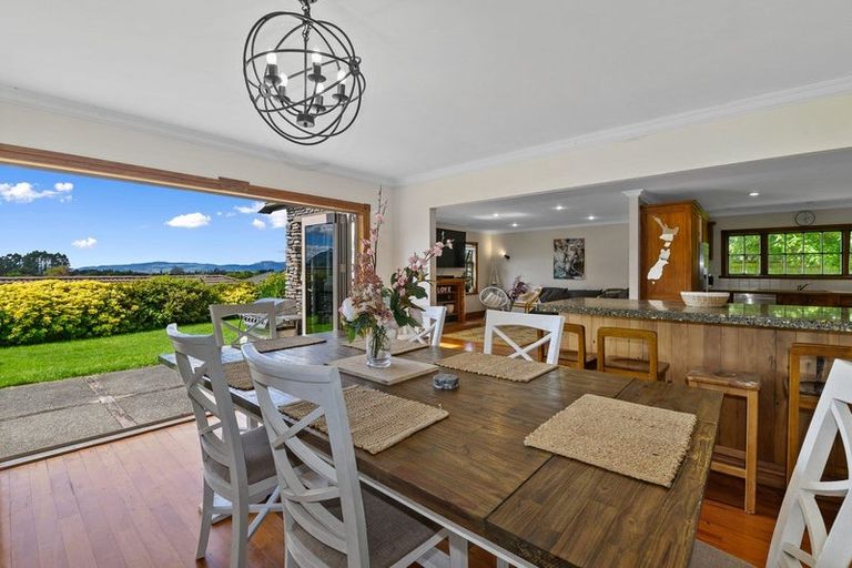 Photo of property in 48 Hamon Place, Pukehangi, Rotorua, 3015