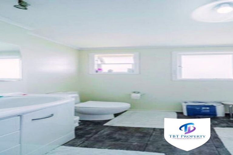 Photo of property in 33 Sheehan Avenue, Papakura, 2110