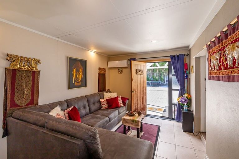 Photo of property in 71a Maces Road, Bromley, Christchurch, 8062