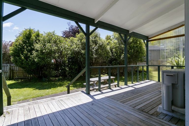 Photo of property in 21 Epping Place, Richmond Heights, Taupo, 3330
