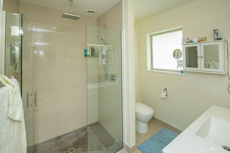 Photo of property in 55 Oakwood Drive, Rangiora, 7400