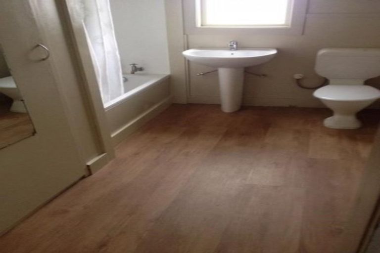 Photo of property in 104 Lambert Street, Thames, 3500