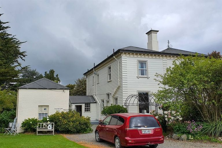 Photo of property in Belvoir House, 169 Mcnamaras Road, Waimate, 7979
