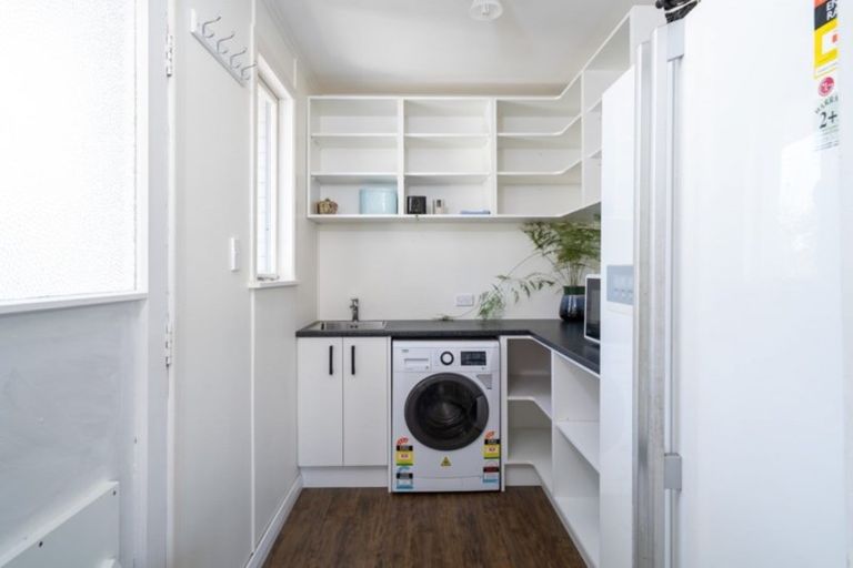 Photo of property in 81 Taupo View Road, Taupo, 3330