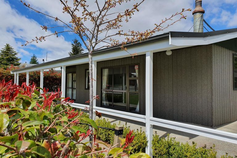 Photo of property in 46 Murray Place, Lake Tekapo, 7999