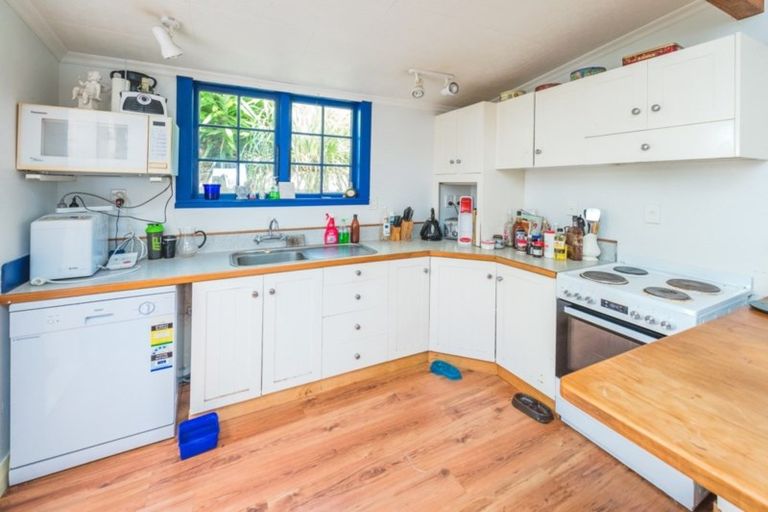 Photo of property in 64 Hipango Terrace, Durie Hill, Whanganui, 4500