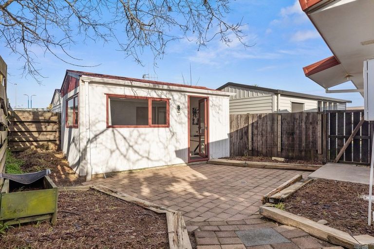 Photo of property in 10b Opal Drive, Papamoa Beach, Papamoa, 3118