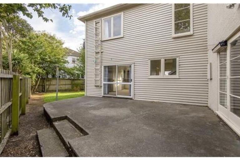 Photo of property in 2/5 Tara Street, Riccarton, Christchurch, 8041
