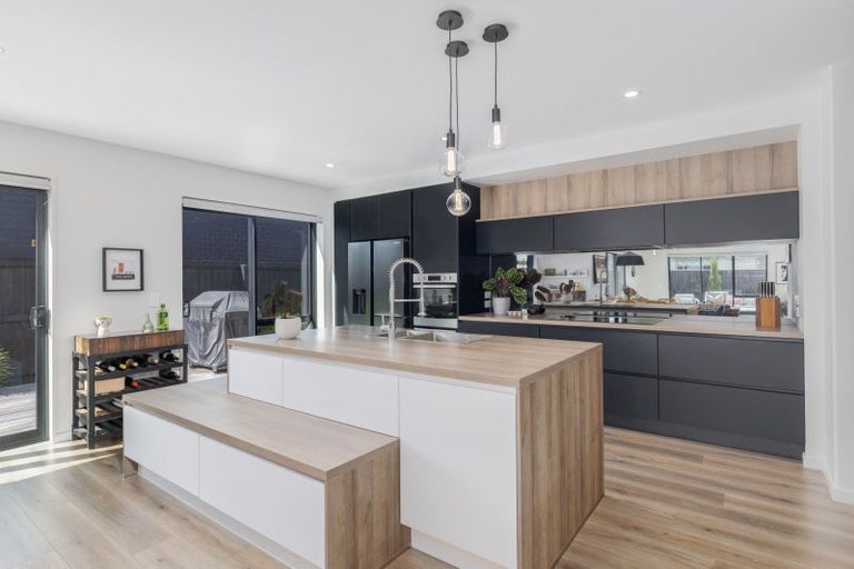 Photo of property in 61 Prestons Park Drive, Marshland, Christchurch, 8083