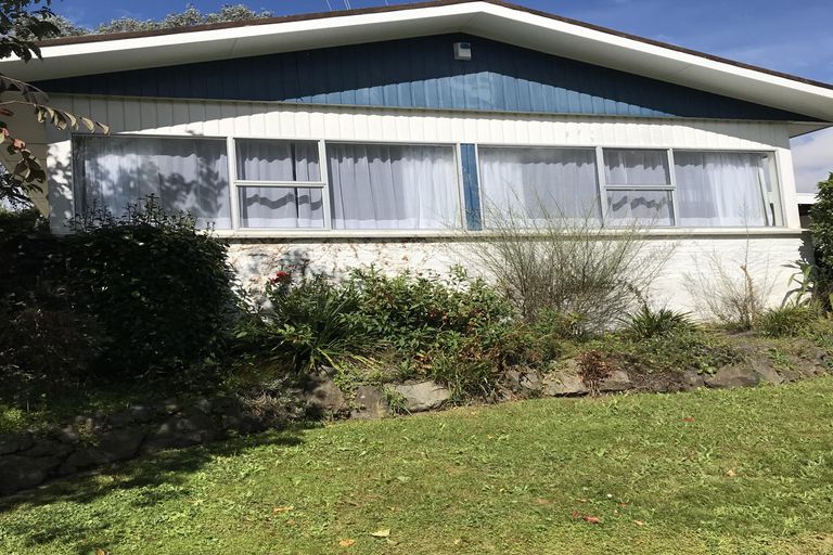 Photo of property in 62 Glen Lynne Avenue, Queenwood, Hamilton, 3210