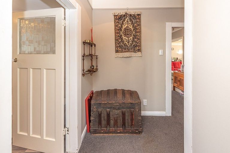 Photo of property in 48 Maxwell Avenue, Durie Hill, Whanganui, 4500