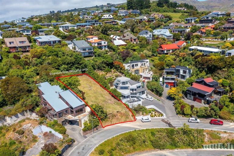 Photo of property in 97 Cannon Hill Crescent, Mount Pleasant, Christchurch, 8081