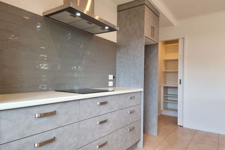 Photo of property in 40 Golden Shore Place, Coromandel, 3506