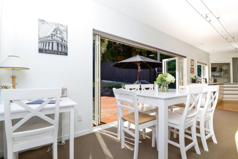 Photo of property in 58 Memorial Drive, Hamilton East, Hamilton, 3216