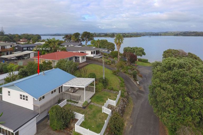 Photo of property in 17a Keven Road, Clarks Beach, Pukekohe, 2679