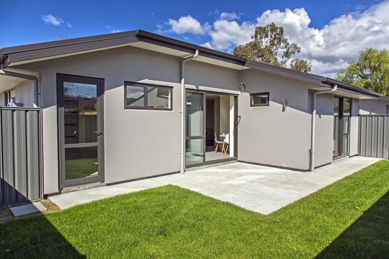 Photo of property in 8c Ray Street, Cromwell, 9310