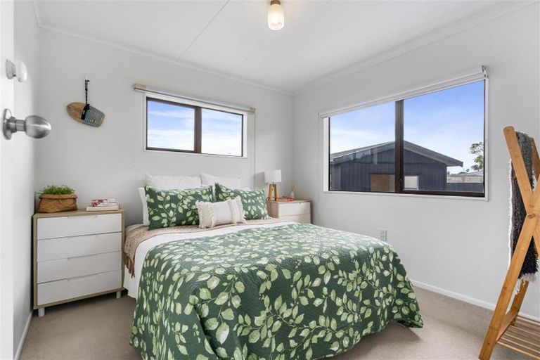 Photo of property in 113 Weka Street, Whangamata, 3620